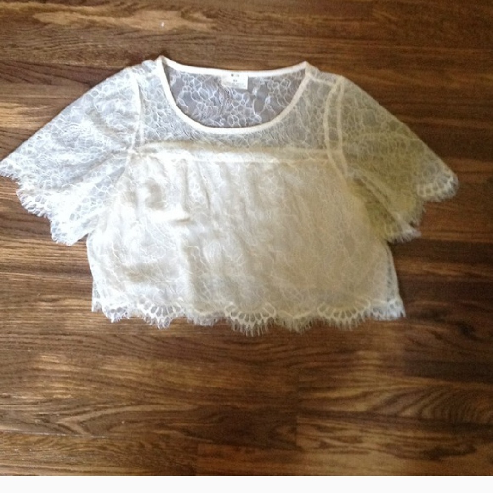 Pins & Needles lace crop top xs